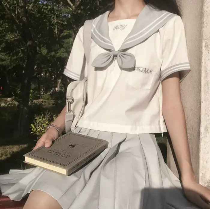 傻仔得美